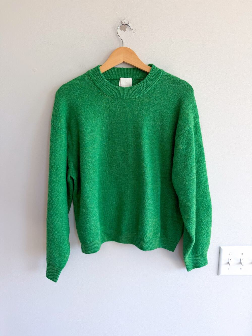 H&M Knit Crew Neck Long Sleeve Casual Pullover Sweater Green M